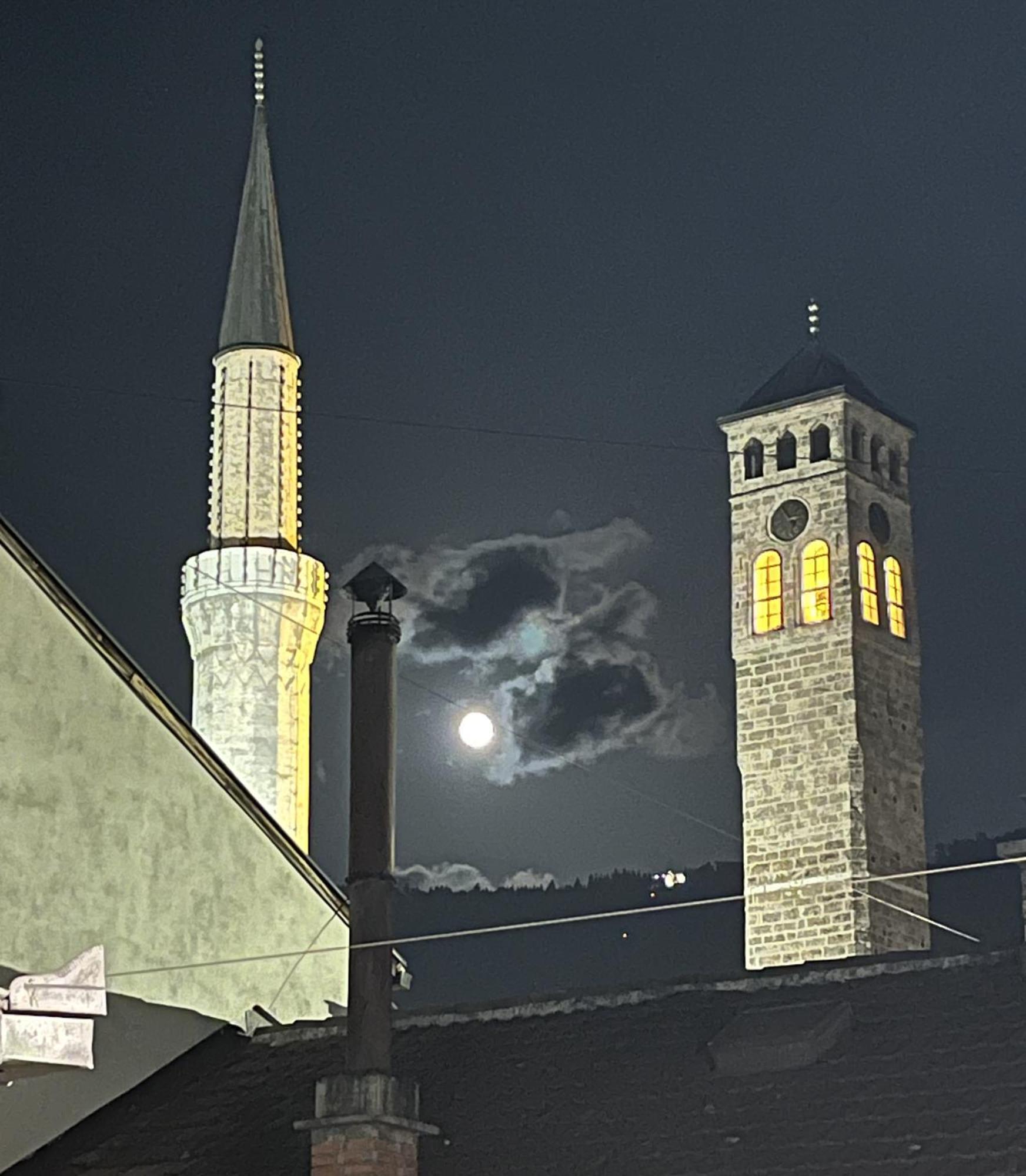 Sarajevo Luxury Apartment - 50 M From Old Sarajevo Clock Tower Dış mekan fotoğraf